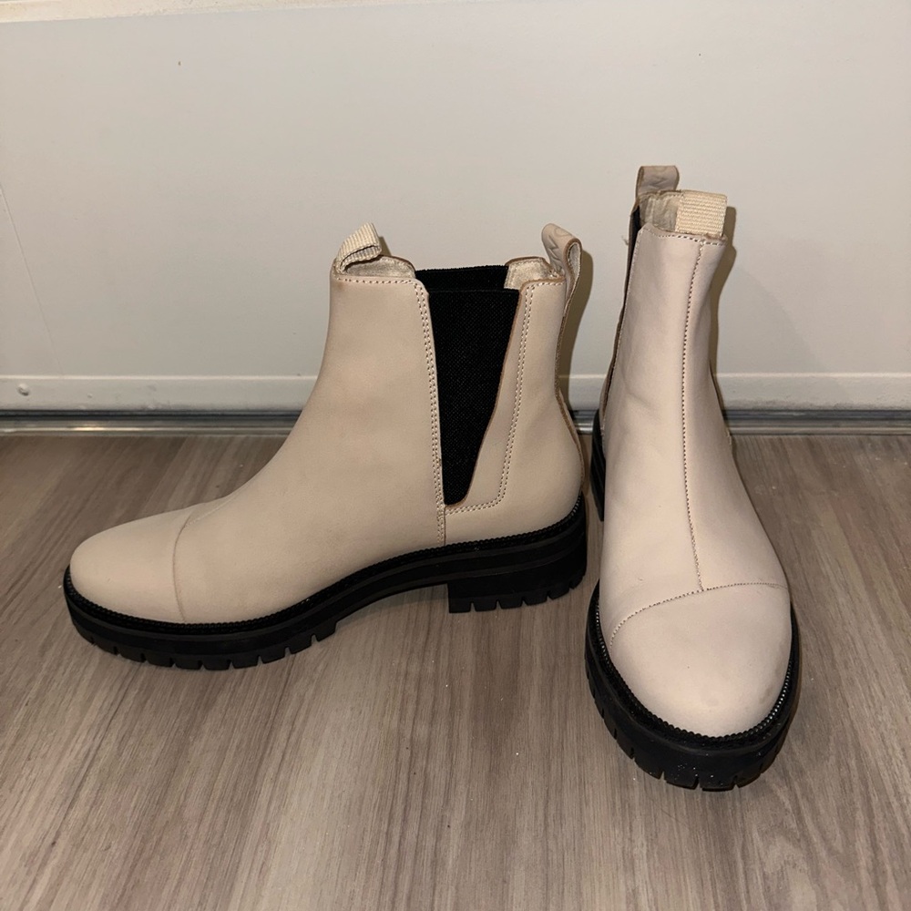 TOMS Beige Chelsea Boots